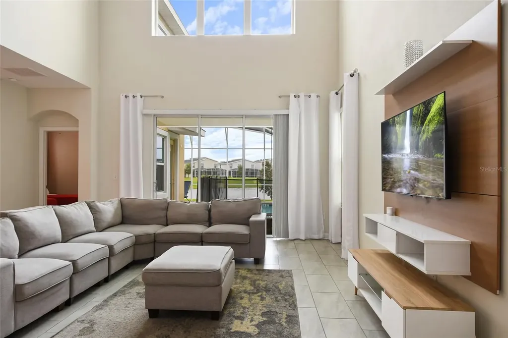 8942 Cabot Cliffs Drive Davenport FL 33896
