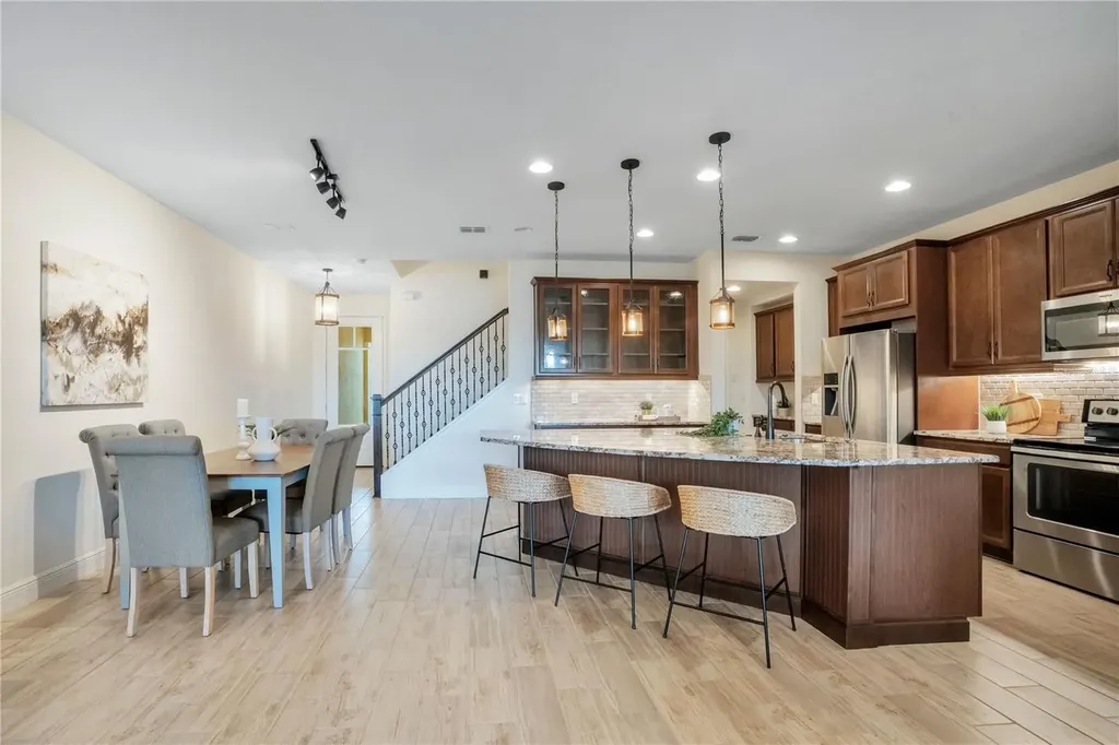 9009 Palm Key Avenue Oldsmar FL 34677