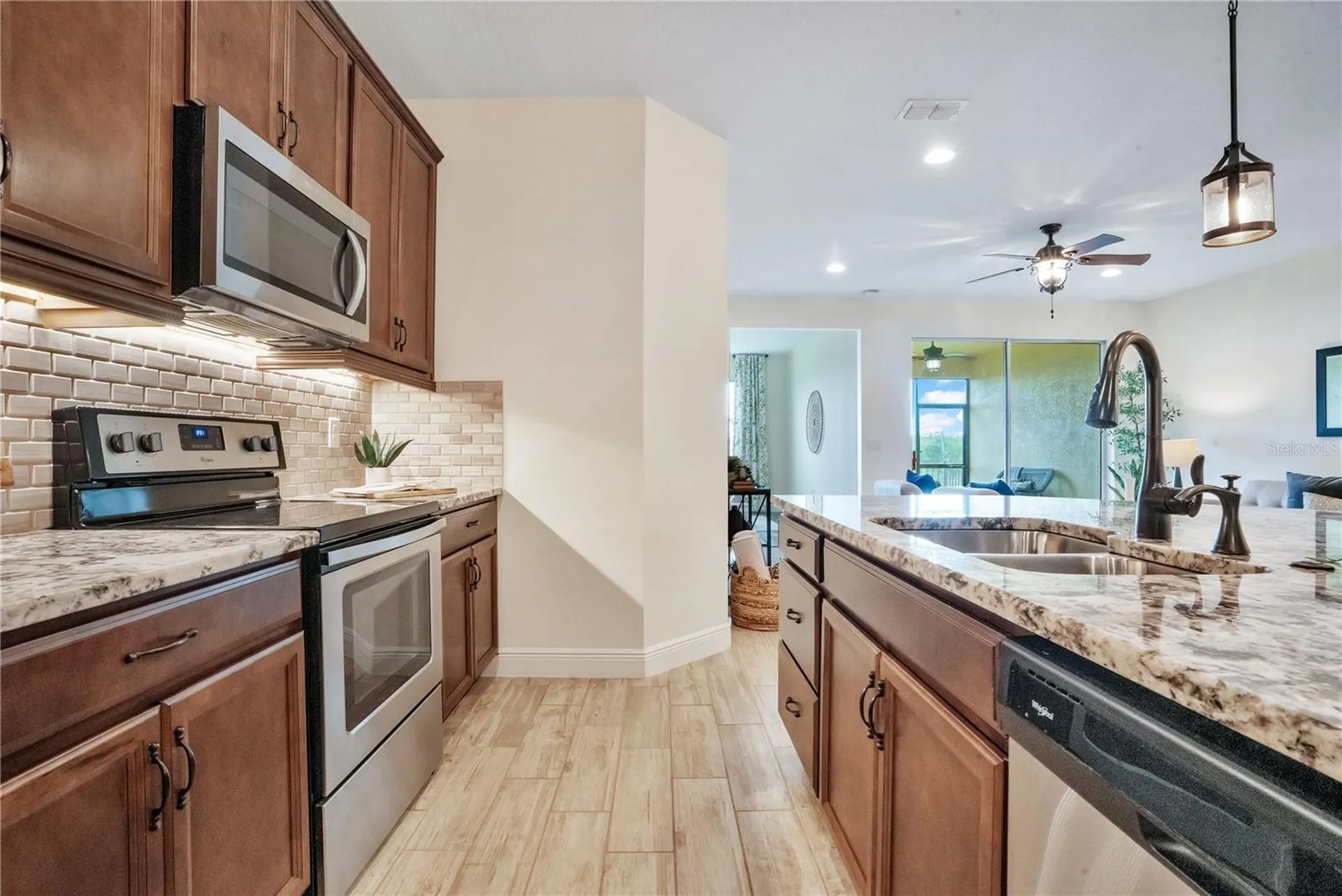 9009 Palm Key Avenue Oldsmar FL 34677