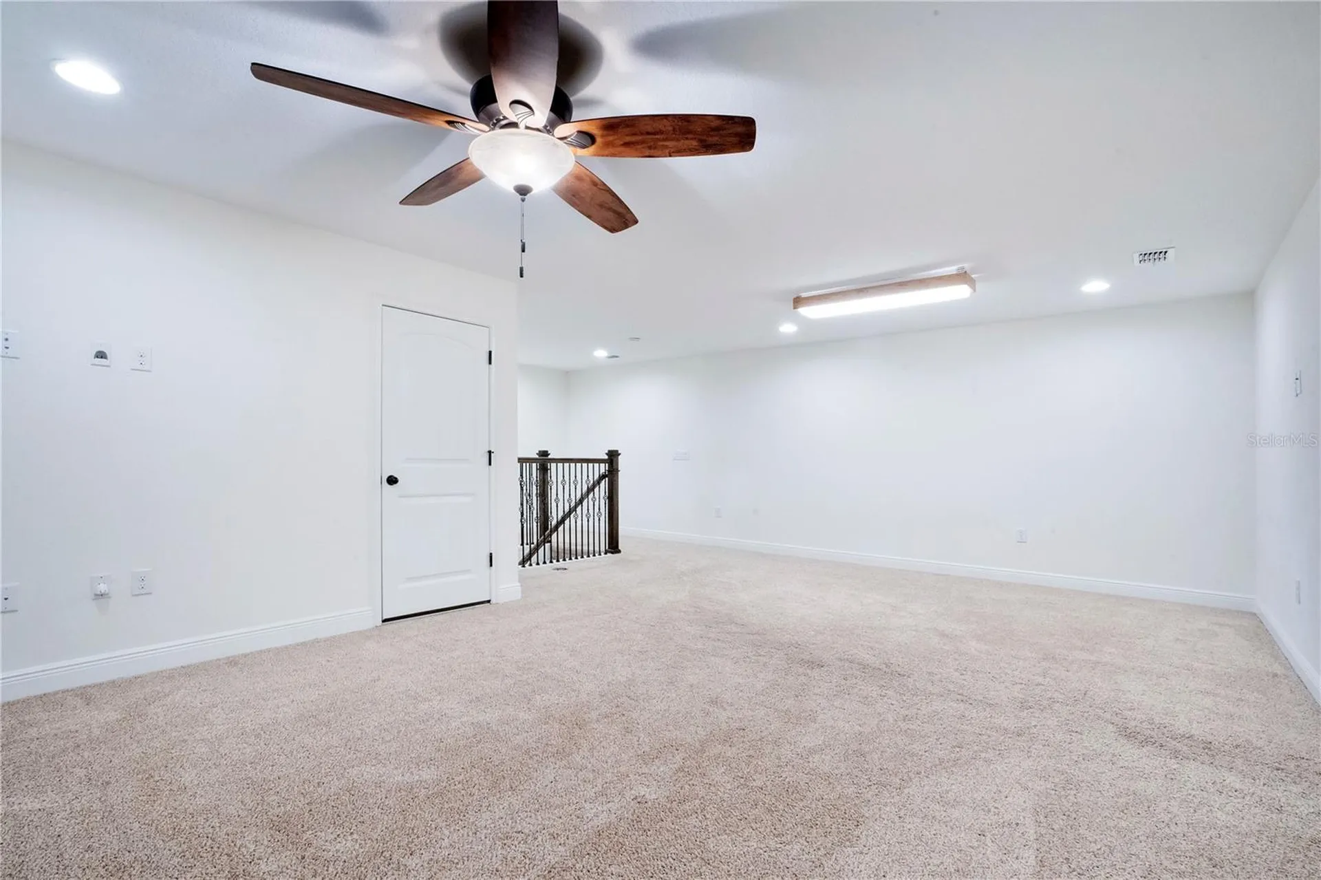 9009 Palm Key Avenue Oldsmar FL 34677
