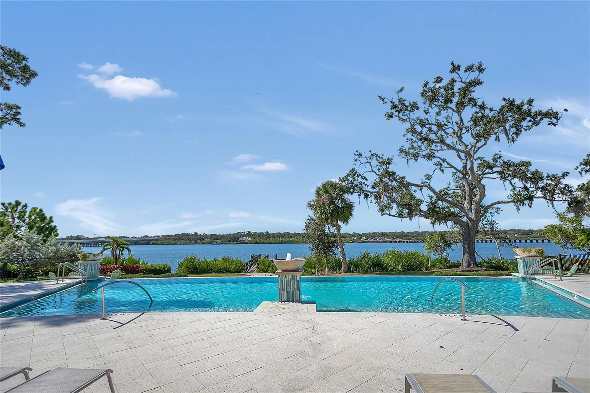 9009 Palm Key Avenue Oldsmar FL 34677