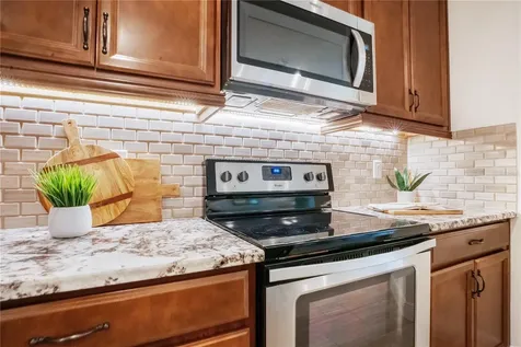 9009 Palm Key Avenue Oldsmar FL 34677
