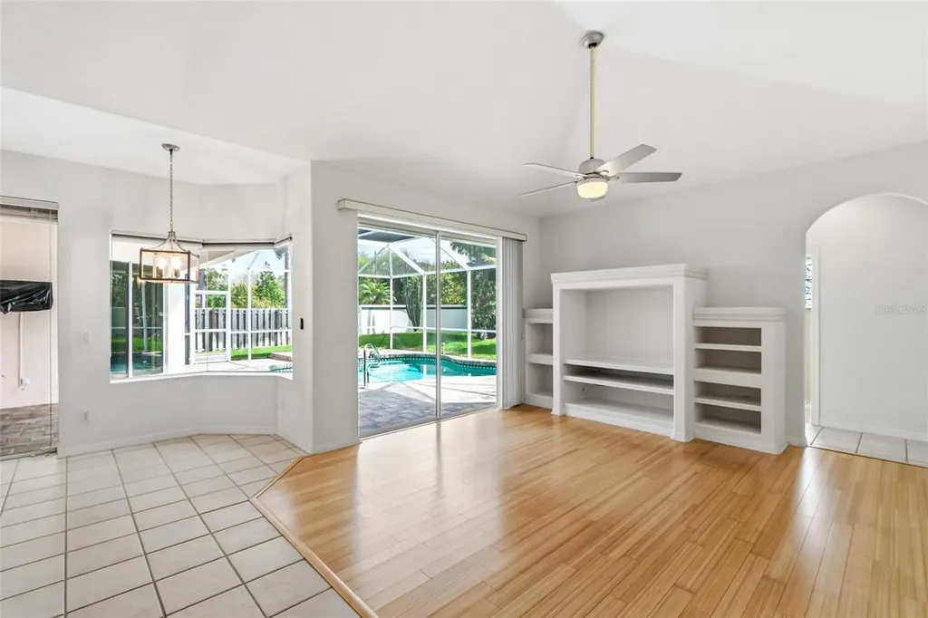 4991 Cedar Oak Way Sarasota FL 34233