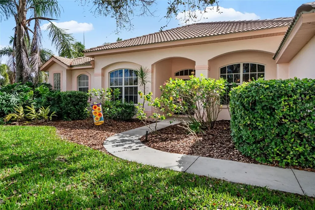 4991 Cedar Oak Way Sarasota FL 34233