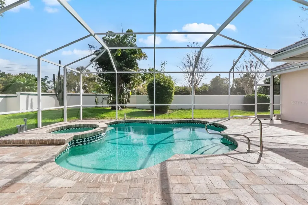 4991 Cedar Oak Way Sarasota FL 34233