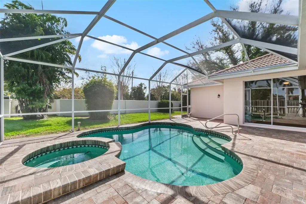 4991 Cedar Oak Way Sarasota FL 34233