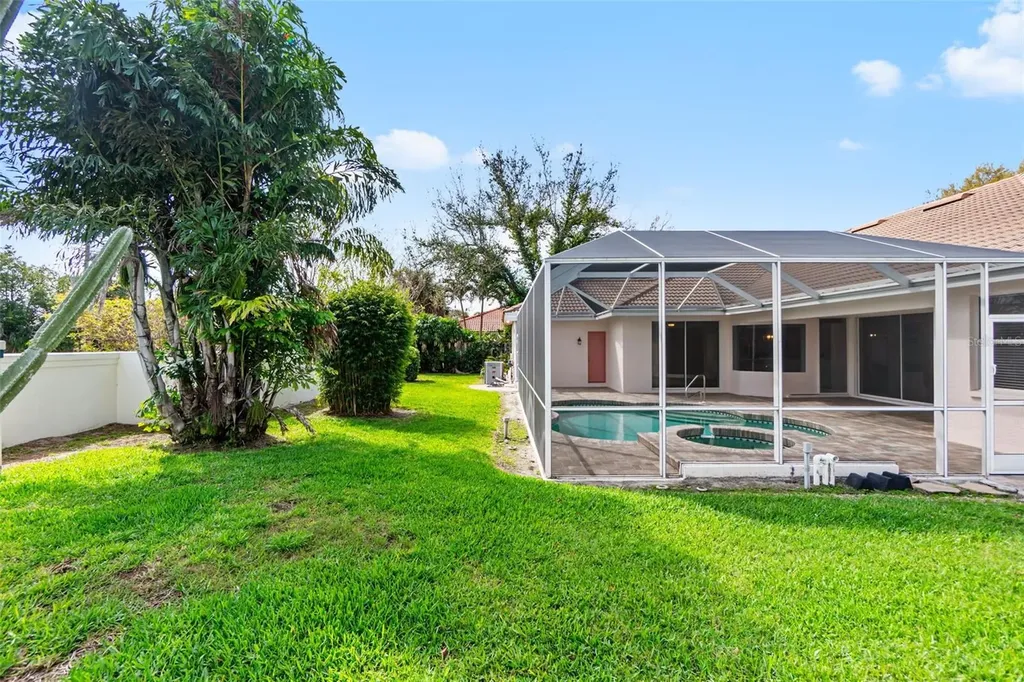 4991 Cedar Oak Way Sarasota FL 34233