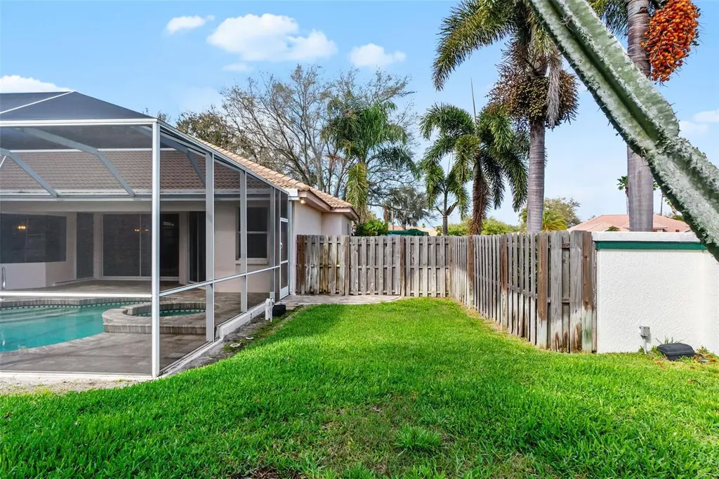 4991 Cedar Oak Way Sarasota FL 34233