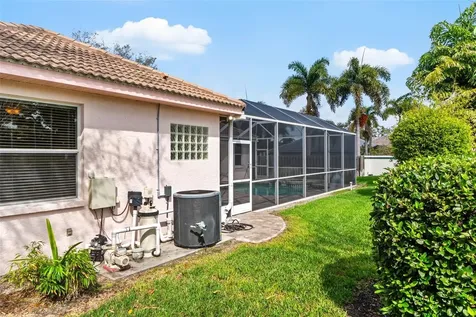 4991 Cedar Oak Way Sarasota FL 34233