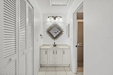 5354 Myrtle Wood Sarasota FL 34235