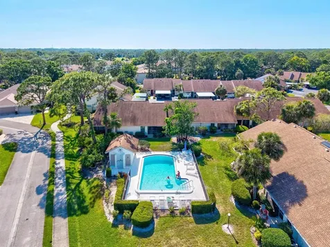 5354 Myrtle Wood Sarasota FL 34235