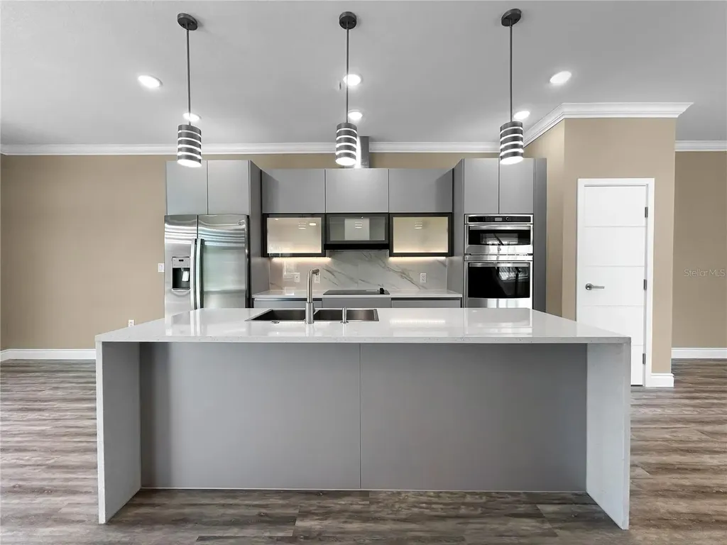 1806 Brentwood Court Davenport FL 33837