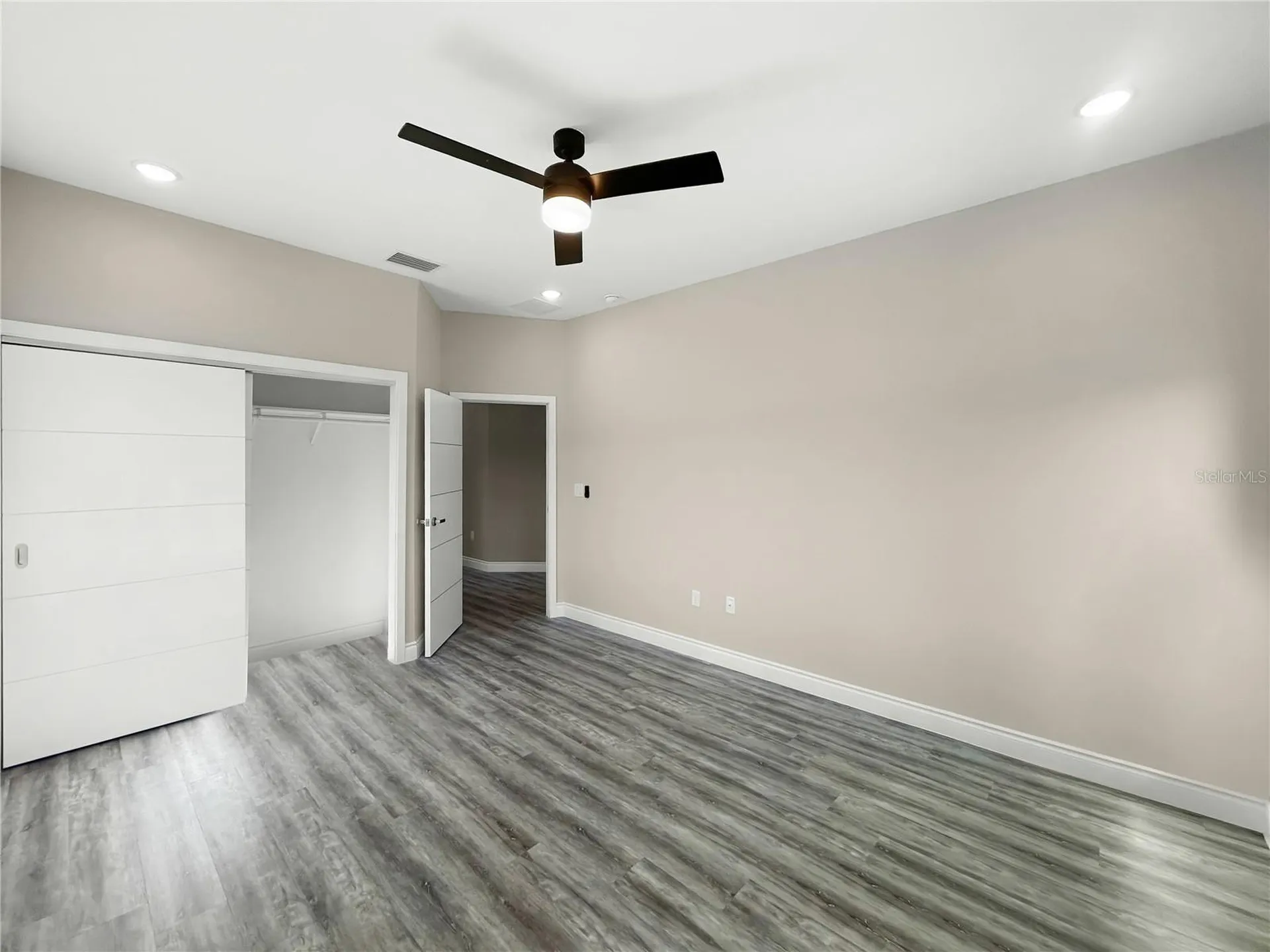 1806 Brentwood Court Davenport FL 33837