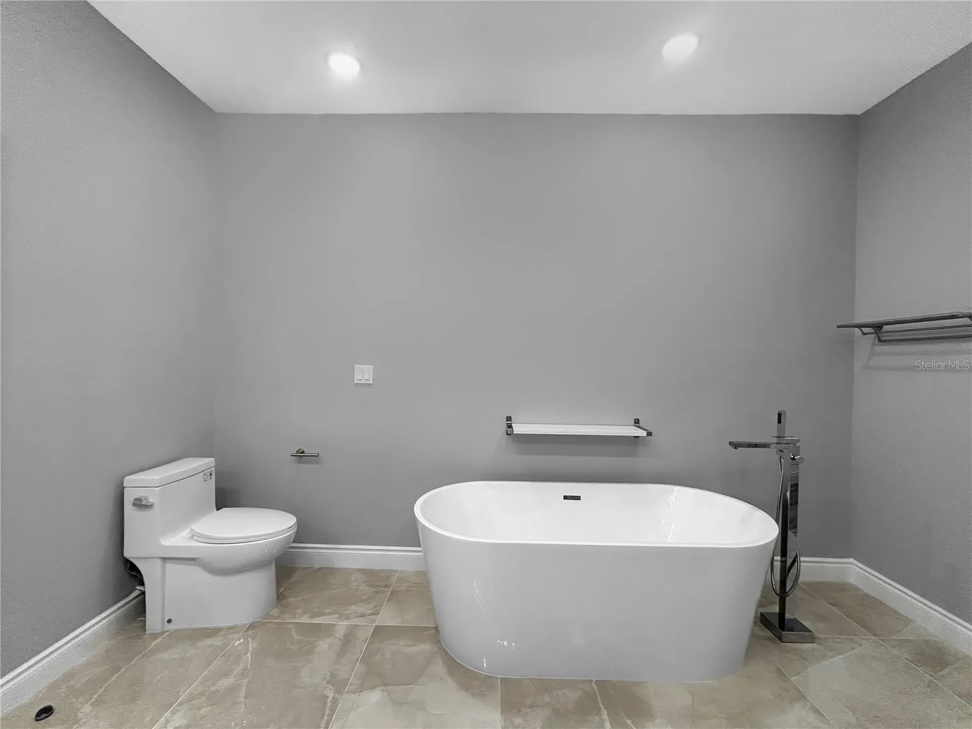 1806 Brentwood Court Davenport FL 33837