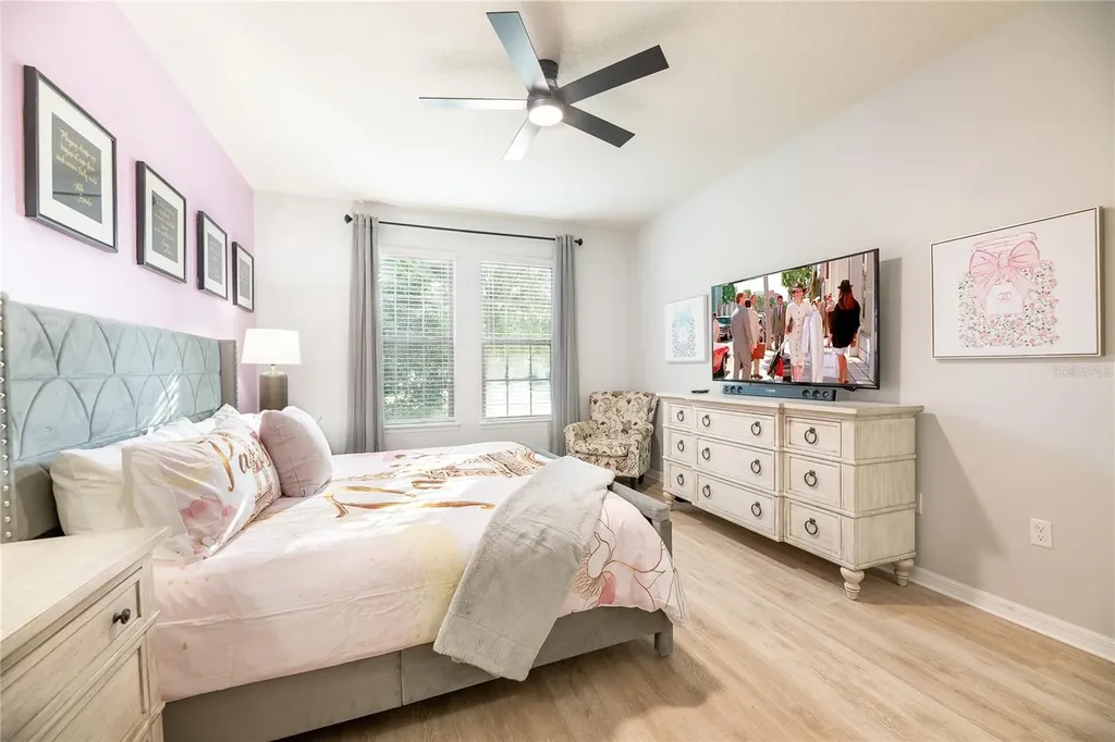 1949 Nice Court Kissimmee FL 34747
