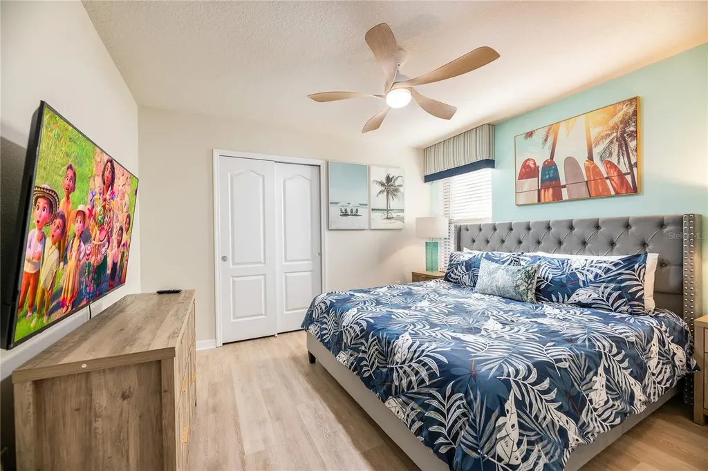 1949 Nice Court Kissimmee FL 34747