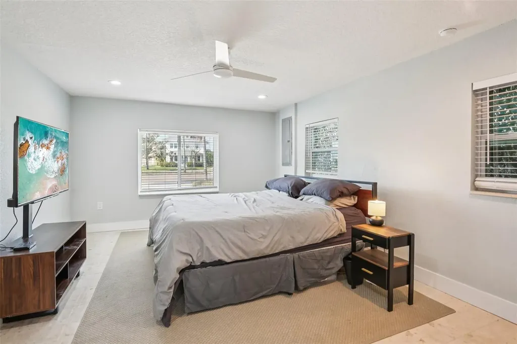 5467 Bayou Grande Boulevard NE St Petersburg FL 33703