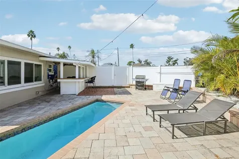 5467 Bayou Grande Boulevard NE St Petersburg FL 33703