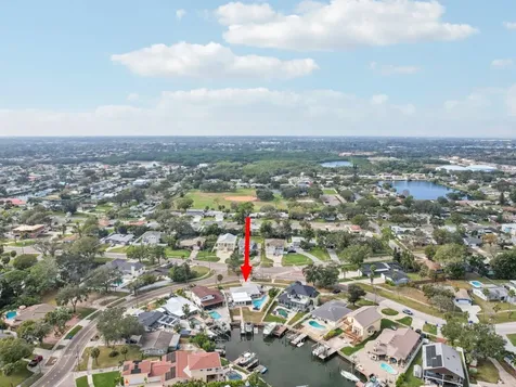 5467 Bayou Grande Boulevard NE St Petersburg FL 33703