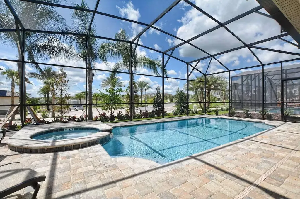 9015 Sunshine Ridge Loop Kissimmee FL 34747