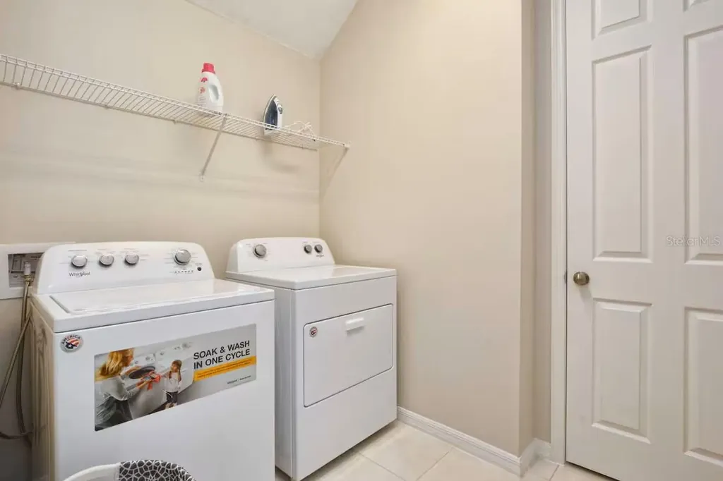 9015 Sunshine Ridge Loop Kissimmee FL 34747