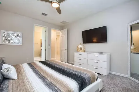 9015 Sunshine Ridge Loop Kissimmee FL 34747