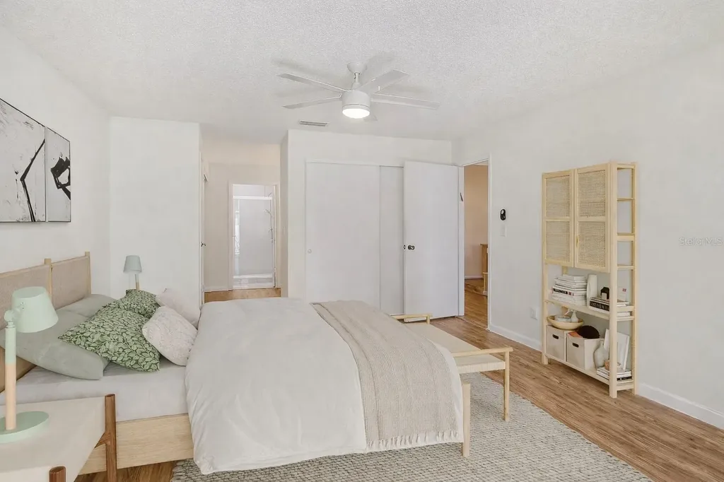 2517 Glebe Farm Close Sarasota FL 34235