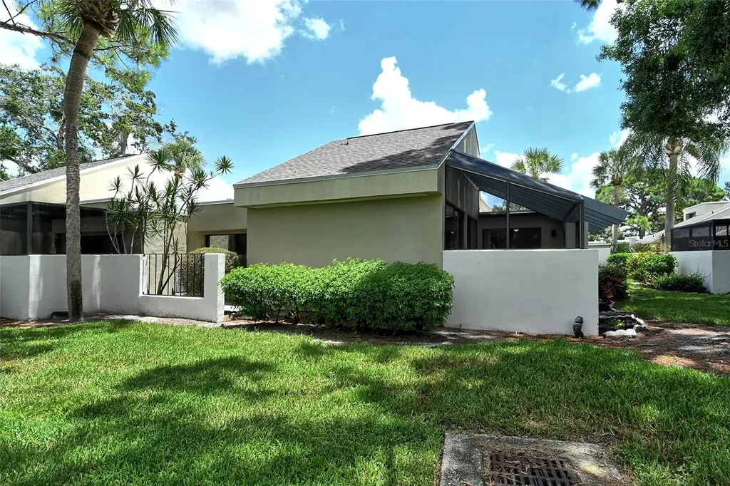 2517 Glebe Farm Close Sarasota FL 34235
