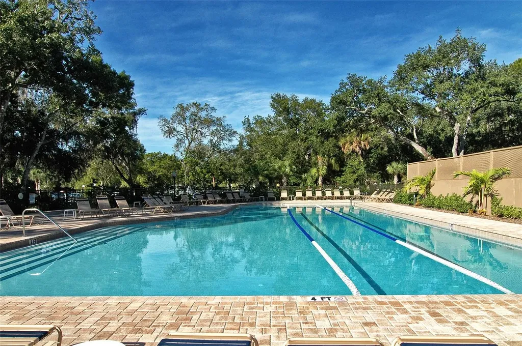 2517 Glebe Farm Close Sarasota FL 34235