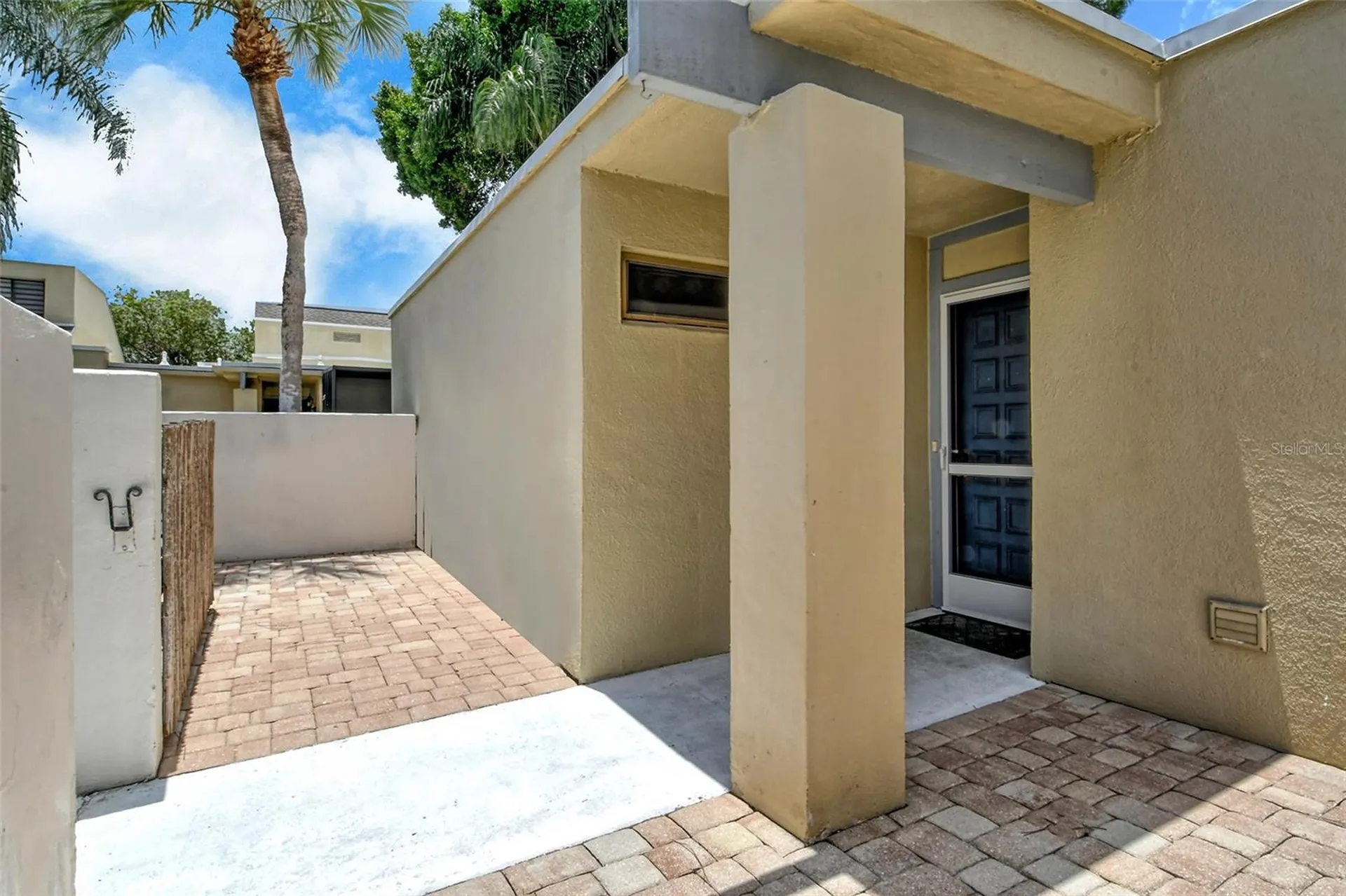 2517 Glebe Farm Close Sarasota FL 34235