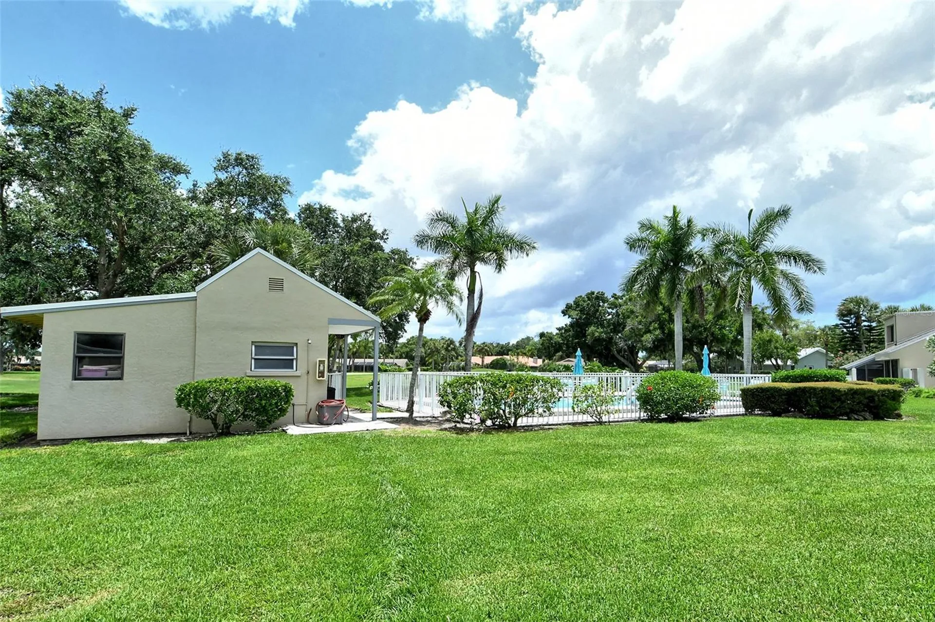 2517 Glebe Farm Close Sarasota FL 34235