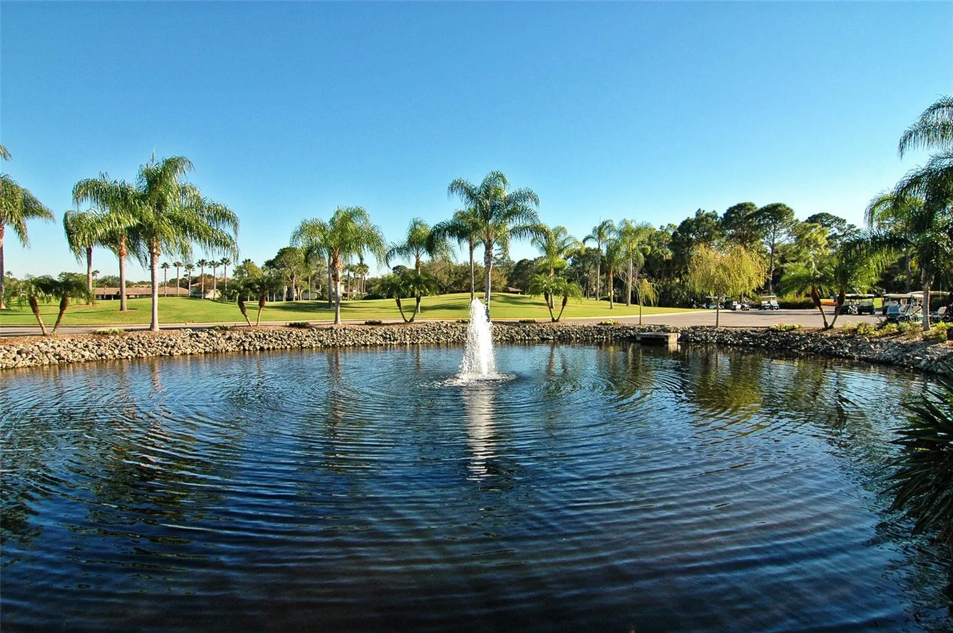 2517 Glebe Farm Close Sarasota FL 34235