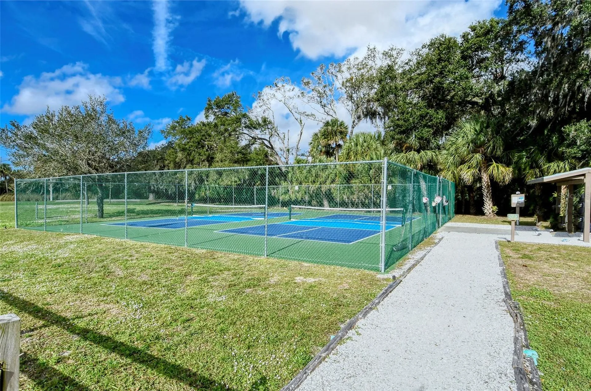 2517 Glebe Farm Close Sarasota FL 34235