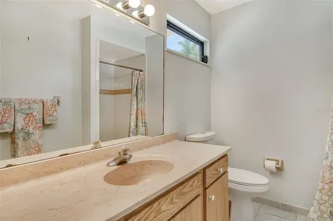 2517 Glebe Farm Close Sarasota FL 34235