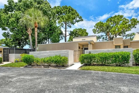 2517 Glebe Farm Close Sarasota FL 34235