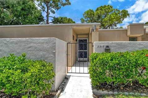 2517 Glebe Farm Close Sarasota FL 34235