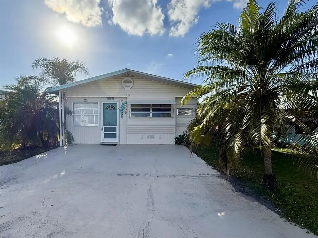 7041 Fairview Village Circle Winter Haven FL 33881
