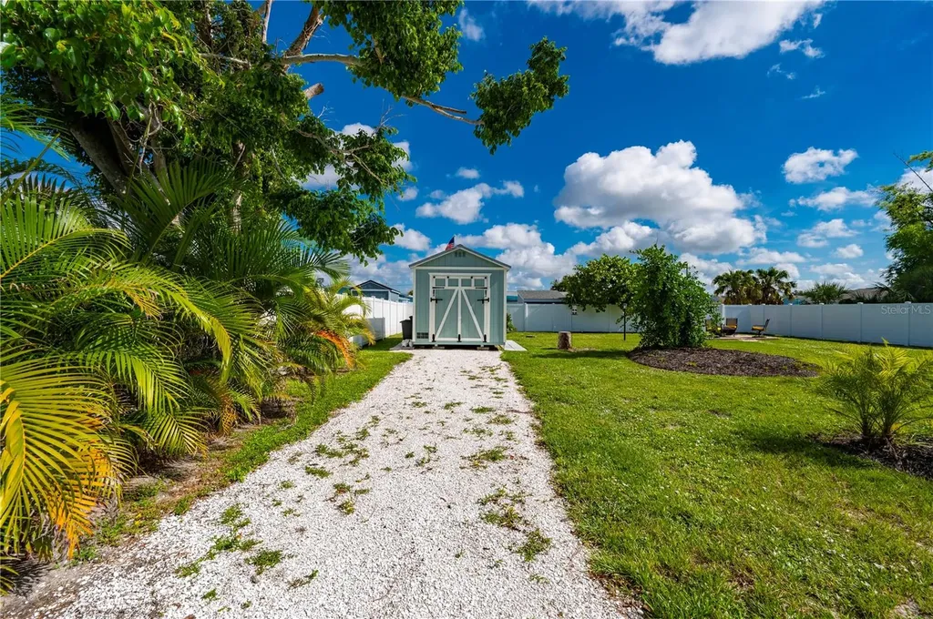 70 Virginia Court Englewood FL 34223