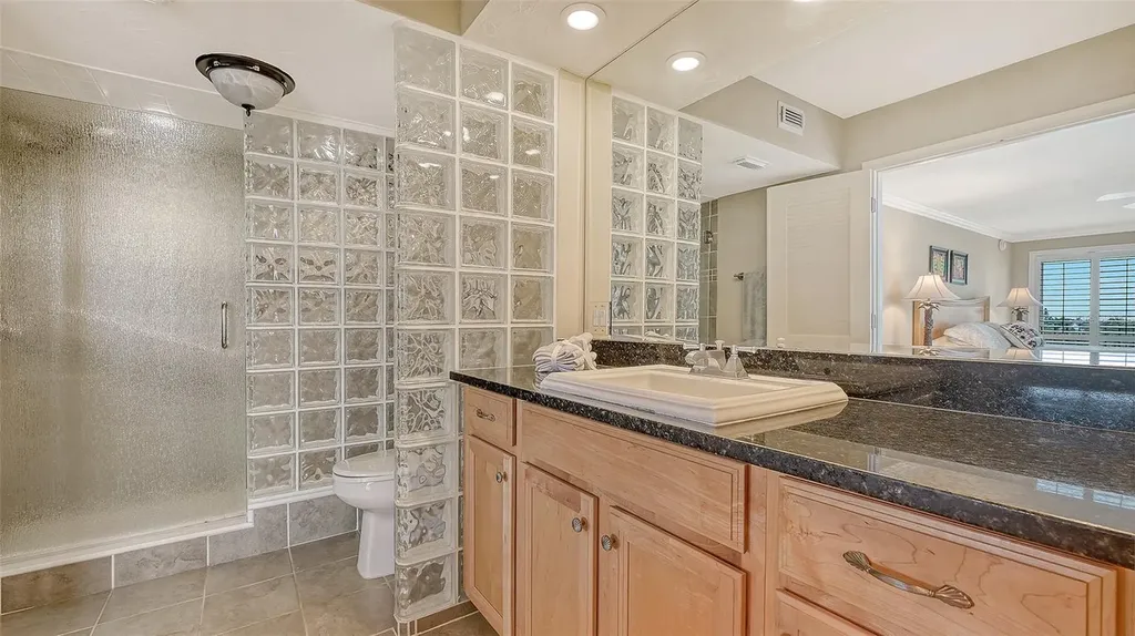 1 Benjamin Franklin Drive Sarasota FL 34236