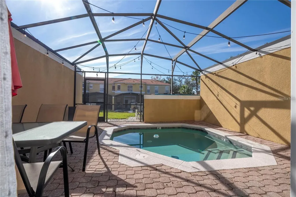 8581 Bay Lilly Loop Kissimmee FL 34747