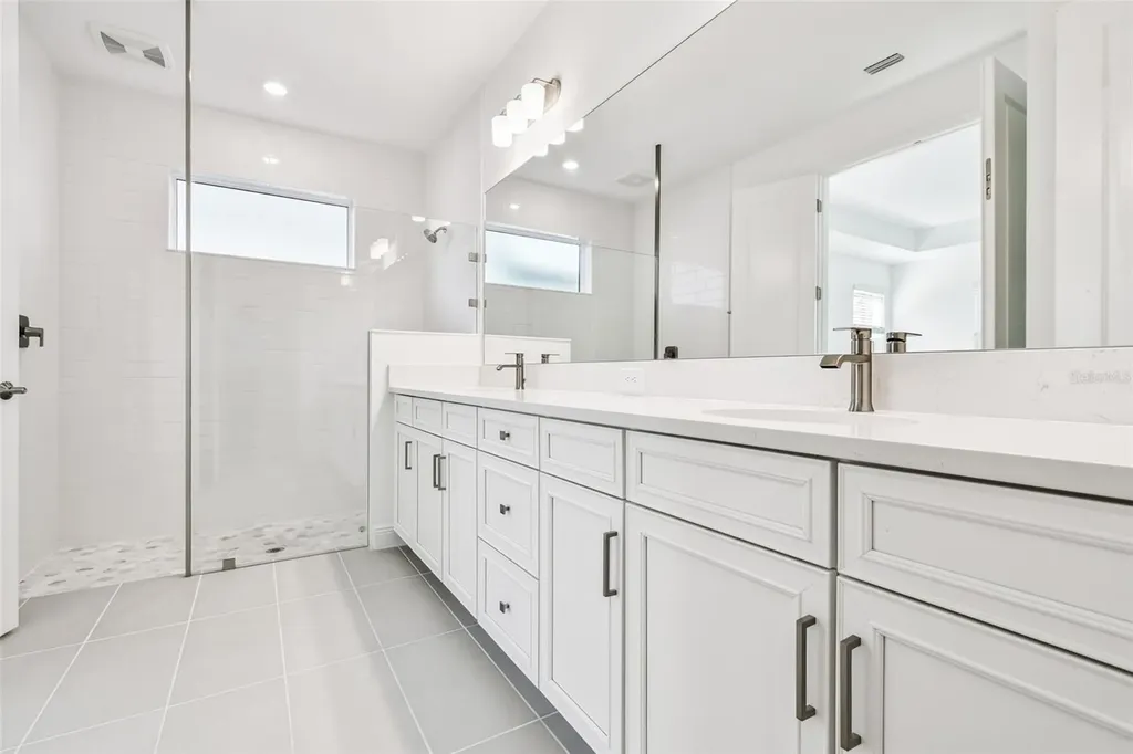 7574 Seahawk Avenue Sarasota FL 34241