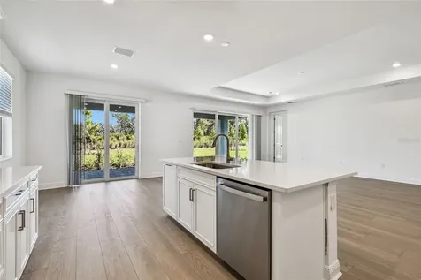 7574 Seahawk Avenue Sarasota FL 34241