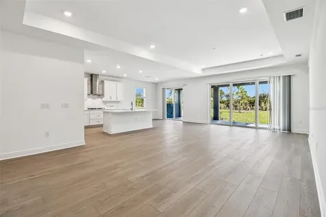7574 Seahawk Avenue Sarasota FL 34241