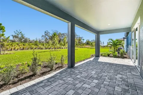 7574 Seahawk Avenue Sarasota FL 34241