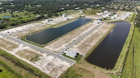 7574 Seahawk Avenue Sarasota FL 34241