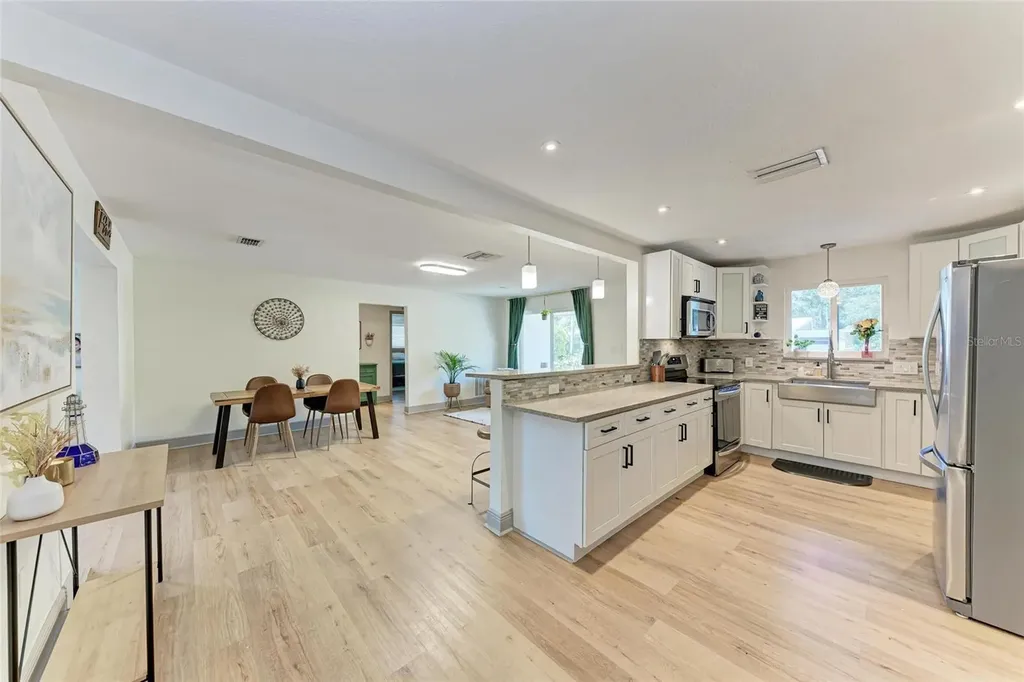 4616 Leeta Lane Sarasota FL 34234