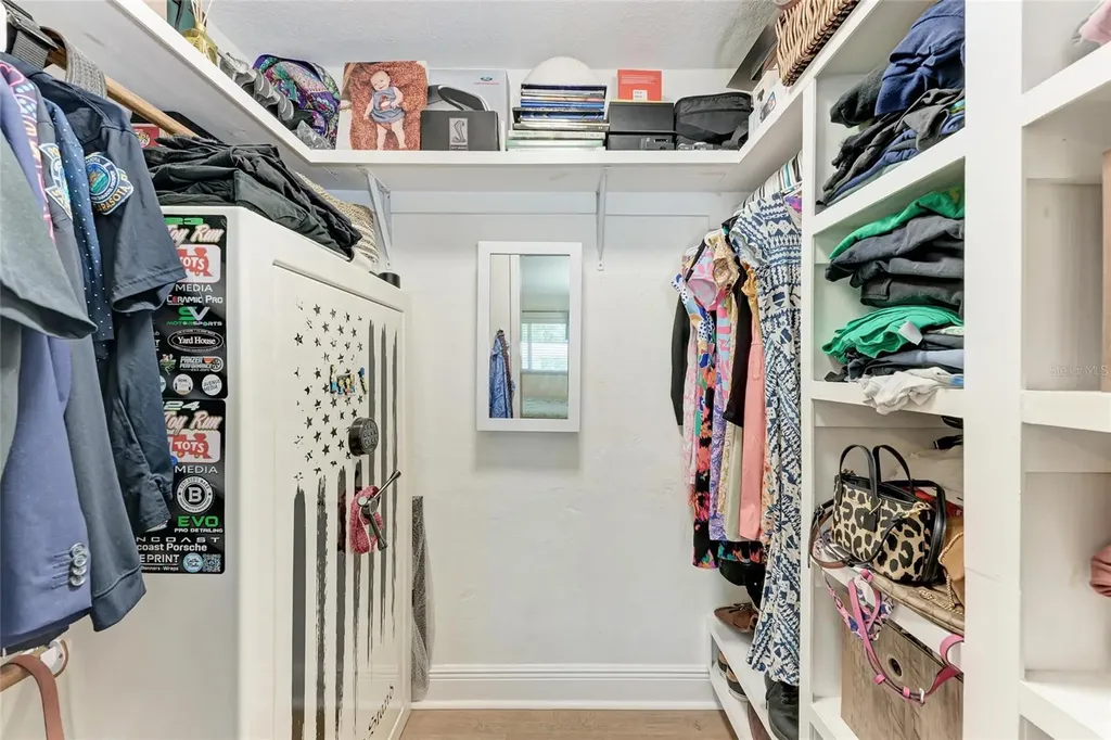 4616 Leeta Lane Sarasota FL 34234