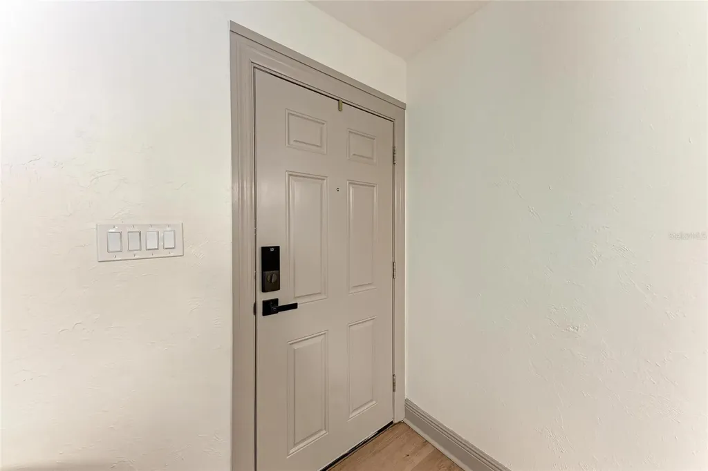 4616 Leeta Lane Sarasota FL 34234
