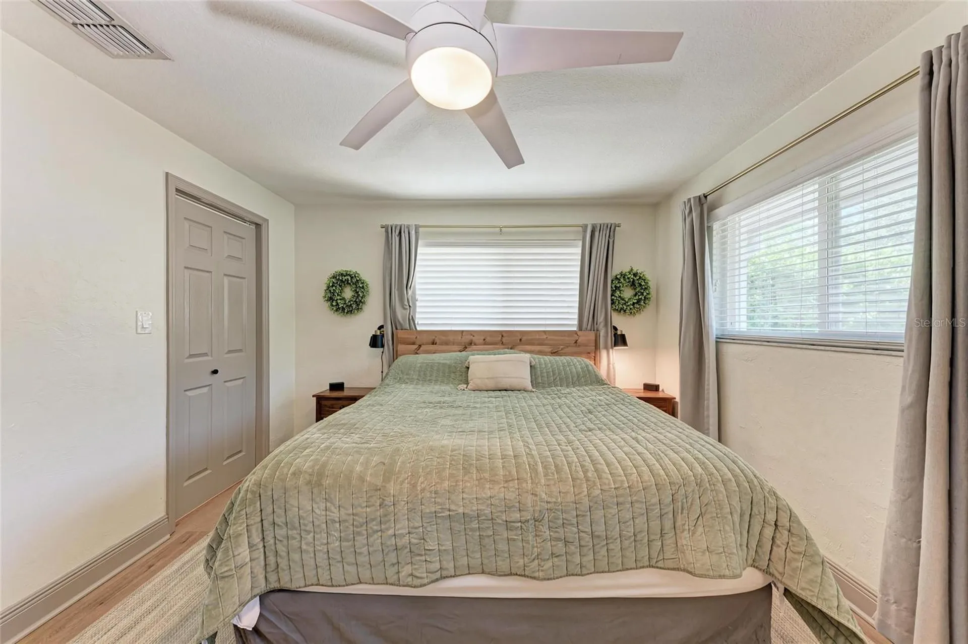 4616 Leeta Lane Sarasota FL 34234
