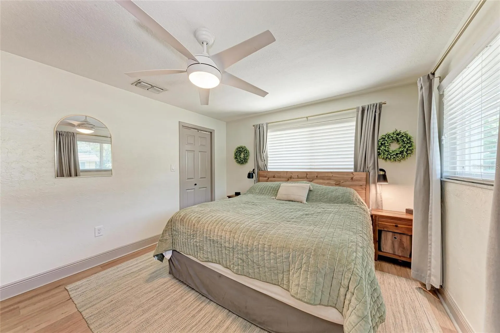 4616 Leeta Lane Sarasota FL 34234